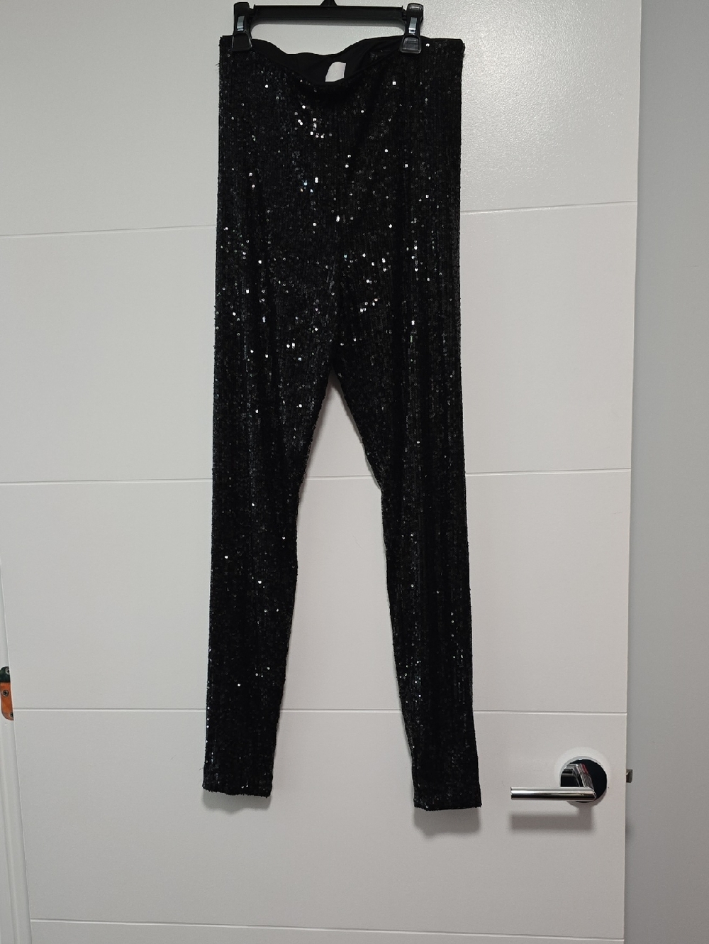 H&M Black Sequin Leggings - M